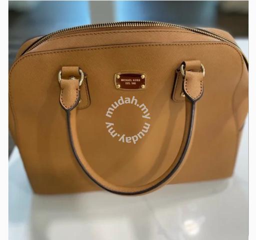 Michael Kors Large Saffiano Leather Satchel - Bags & Wallets for sale in  Taman Tun Dr Ismail, Kuala Lumpur
