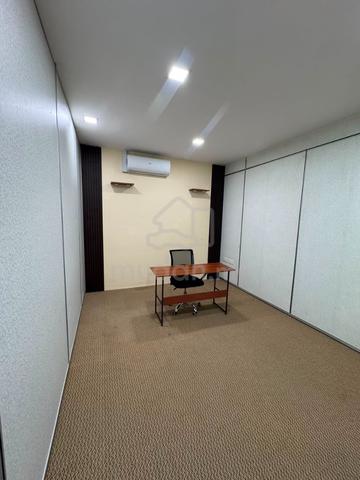 Private Office for RENT with Fully Furnished near Toll Senawang 1