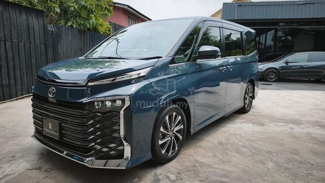 (GRADE 5A) Toyota VOXY 2.0 S-Z (7 SEATER) 2022 - 1