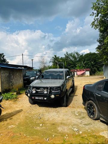 2009 Toyota HILUX 2.5 G DOUBLE CAB (A) - 1