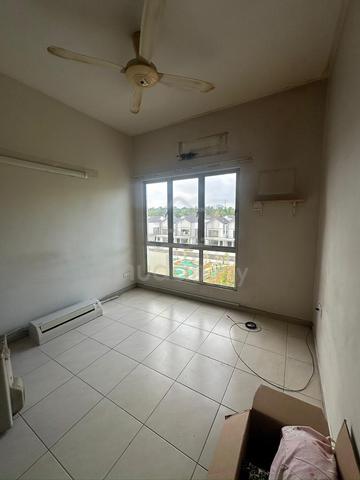 Baiduri Courts (Bukit Puchong) 3