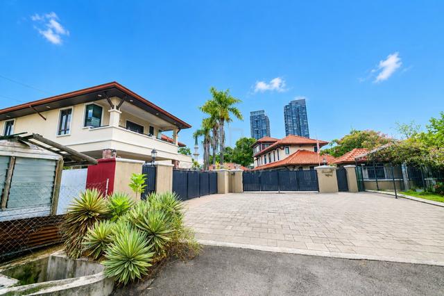 Taman Tasik Titiwangsa KL|2 Lot Bungalow House|Full Renovated|End Lot 1