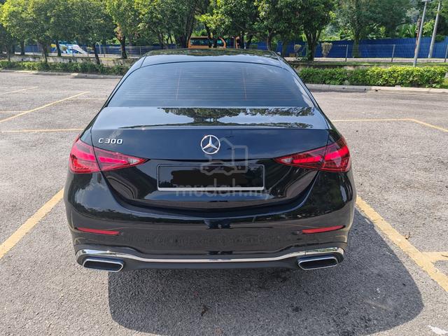 Mercedes Benz C300 2.0 AMG U/WARRANTY SUNROOF 360 - 4