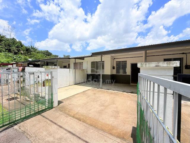 CHEAPEST OPEN FACING 1 Storey Terrace Taman Bukit Kristal Seremban 1