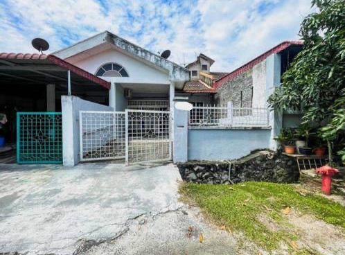 Single Storey Taman Semarak 2, Nilai, Negeri Sembilan 1
