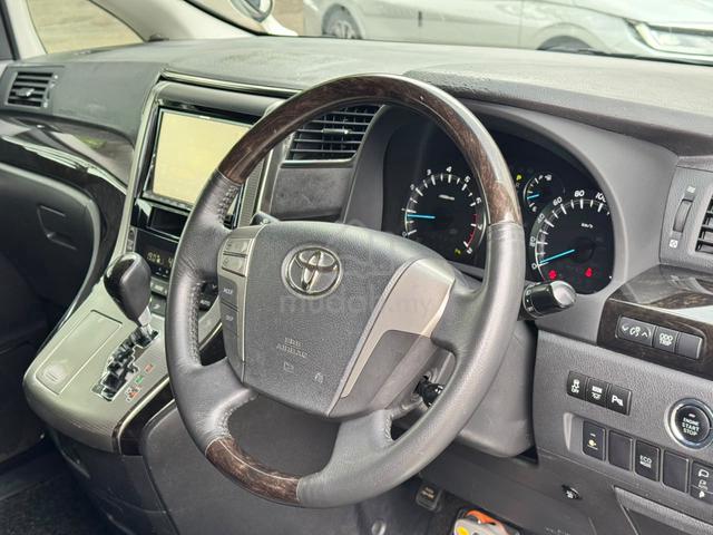2012 Toyota VELLFIRE 2.4 Z G-EDITION ZG Facelift - 5