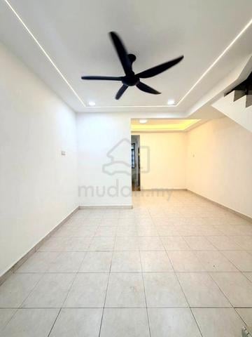 Bestari Indah, Ulu Tiram, 2 Storey 3Bed, Full Loan Puteri Wangsa (Blk) 1