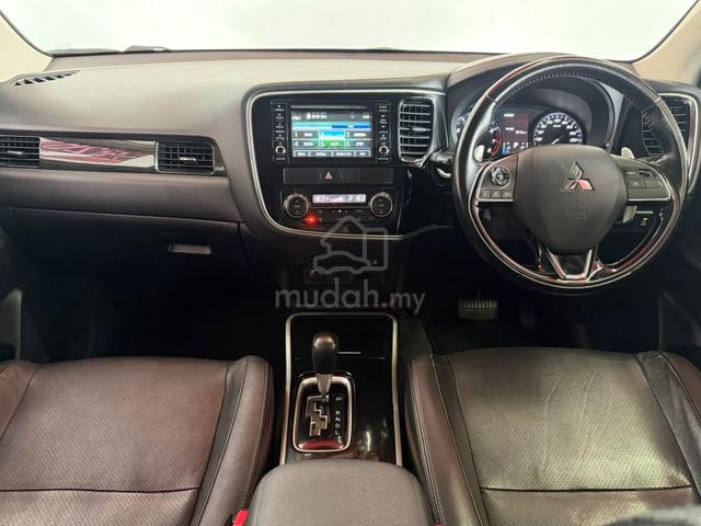 ORI16 Mitsubishi OUTLANDER 2.4 (CBU) 3 YR WARRANTY - 5