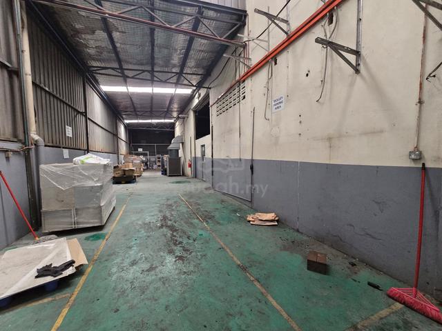 Senai Idaman 2 units 1.5 Storey Semi D Factory For Sales 1