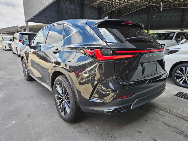 2023 Lexus NX250 2.5 Version L 4Cam HUD BSM Unreg - 2