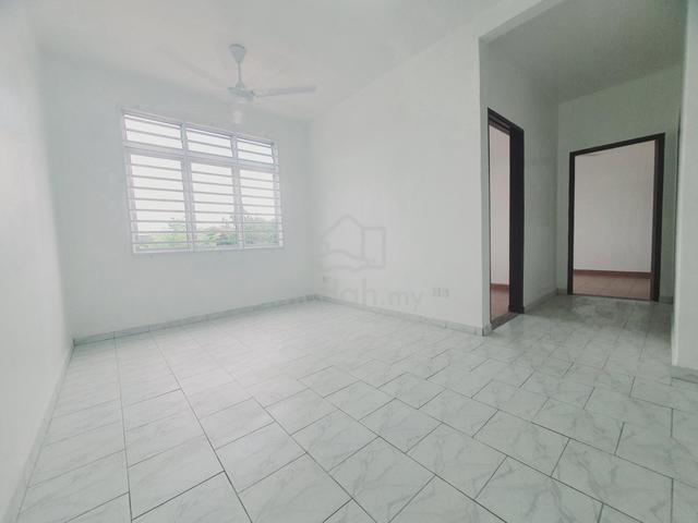 Fully Renovated Lift Kitchen Table Top Sutera Wangi Batu Berendam 1