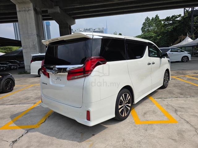 2022 Toyota ALPHARD 2.5 SC Ready Stock - 3