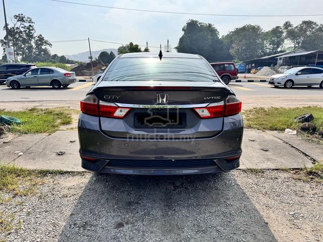 2017 Honda CITY 1.5 V (A) - 4