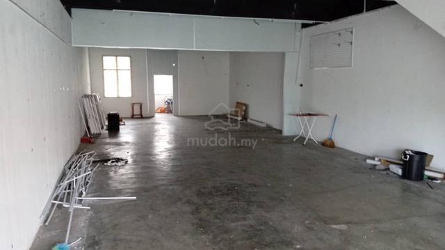 Kuala Kedah Ground Floor Shoplot For Rent - Facing Main Road 1