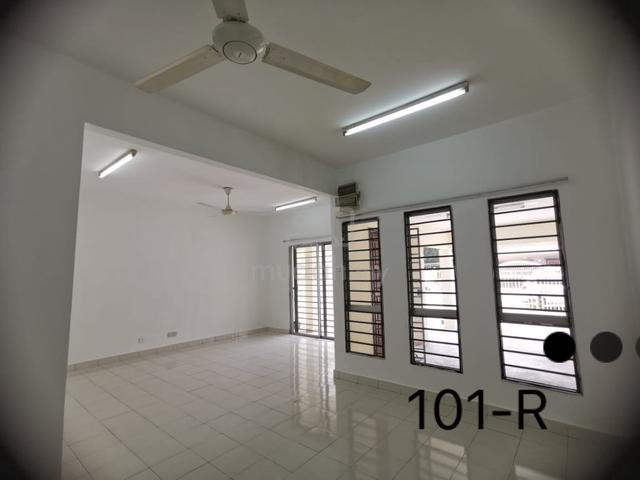 Bandar Botanic Bidara 2sty 22*75sqft Basic unit for sale 1
