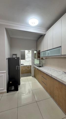 Savanna Executive Suite @ Southville City 1