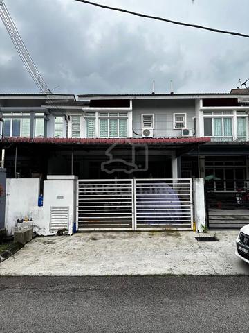 Jln Semerbak, Taman Bukit Dahlia, Pasir Gudang 1