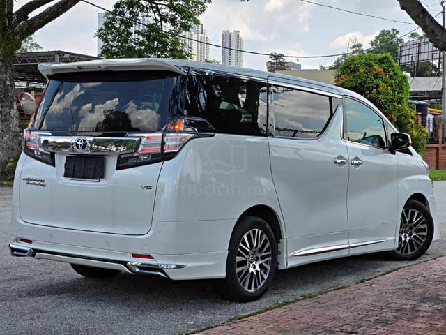 17 Toyota VELLFIRE 2.5 ZG SUNROOF PILOT SEAT AGH30 - 2