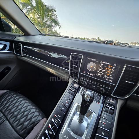 2013 Porsche PANAMERA 3.6 970 (A) - 3