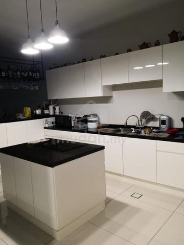 Laman Glenmarie Gated and Guarded Freehold Houses 1