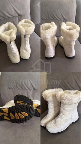 Snow Winter Boots - photo 2 of 6