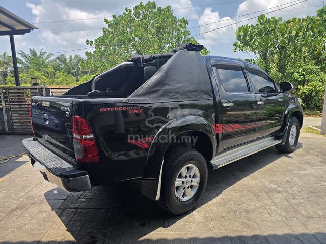 2012 Toyota HILUX 2.5 G VNT FACELIFT (A) - 3