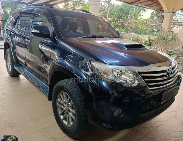 2015 Toyota FORTUNER 2.5 G ENHANCED (A) - 1