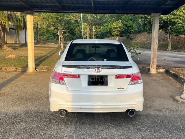 2010 Honda ACCORD 2.0 VTi-L (A) - 4