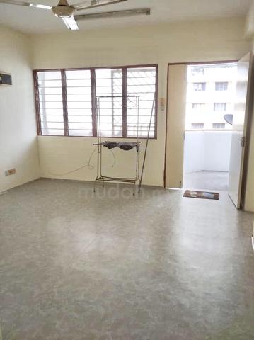 Desa Green Apartment (Jelutong) 1