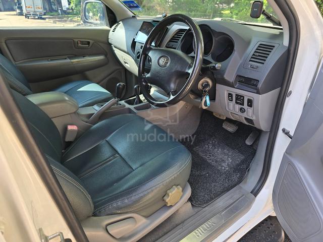 2011 Toyota HILUX 3.0 G DUAL CAB (A) 4x4 - 3