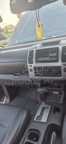 2012 Nissan NAVARA 2.5 LE (A) - 5