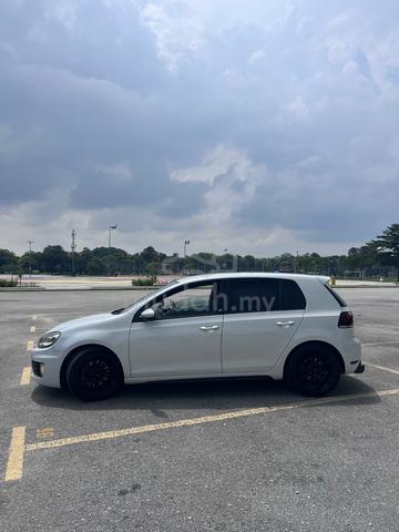 Volkswagen Golf GTI 2.0 (A) 2011 / Reg 2015 - 4