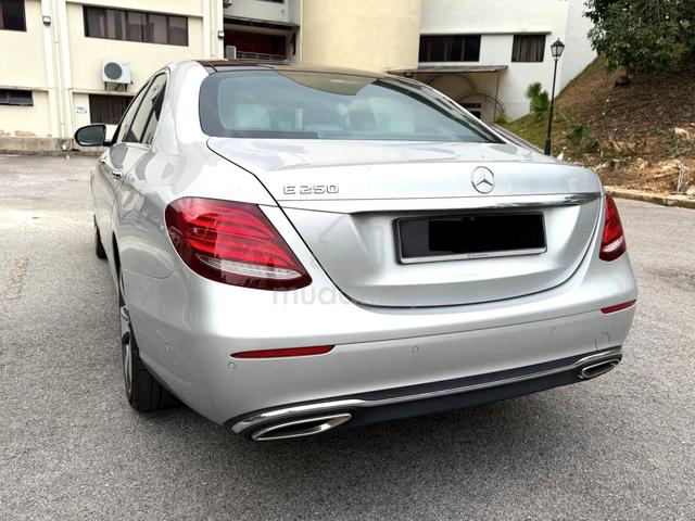 2016 Mercedes Benz E250 AVANTGARDE (CBU) 2.0 (A) - 2