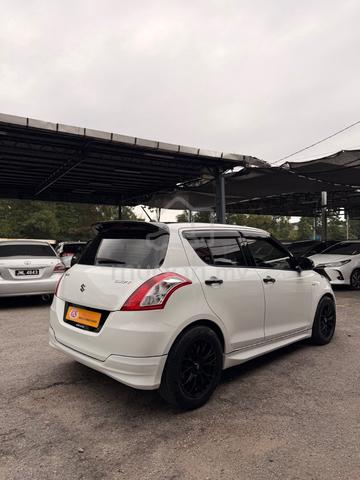 2015 Suzuki SWIFT 1.4 GLX MY2013 FACELIFT (A) - 5