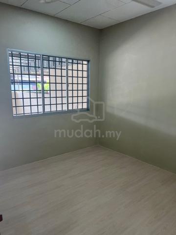 Rumah Teres Setingkat Untuk Dijual di Chemor Impian, Ipoh Perak 3
