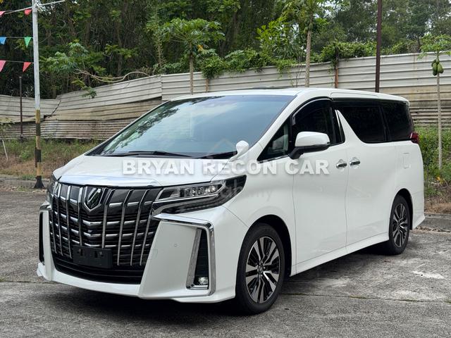 2022 Toyota ALPHARD 2.5 SC - 2