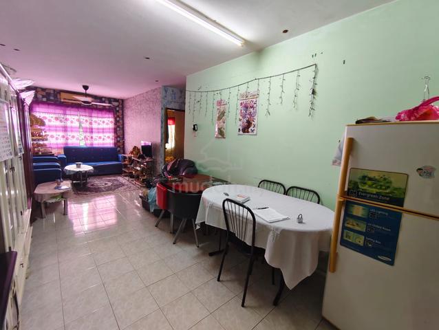 Dahlia Apartment (Jalan Melor) 1