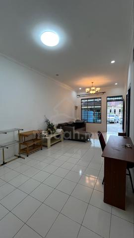 Single Storey House near UNIMAS For Rent 1