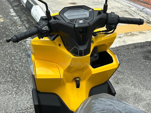 2025 HONDA VARIO 160 VARIO160 1Owner LIKE NEW 10K - photo 12 of 19