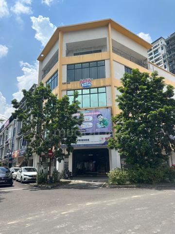 [sewa] Ground Floor Corner 3200sf Shop Bandar Bukit Puchong 1