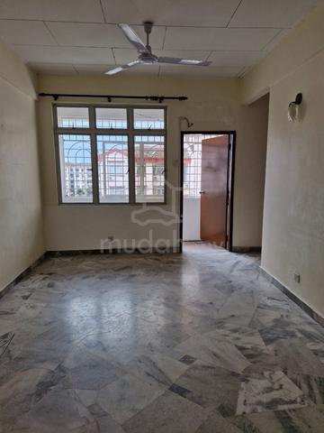 Goodyear Court 8 1