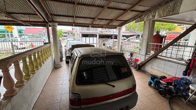 Renovated Double Storey House Taman Puchong Indah( Low Cost ) 1