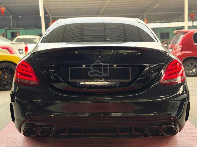 NEW STOCK, MERCEDEs C250 AMG F/CONVERTC63 RED INTR - 2