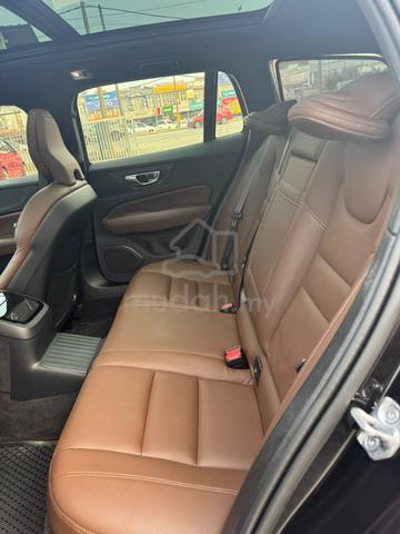 2022 Volvo V60 2.0 RECHARGE T8 (A) - 3