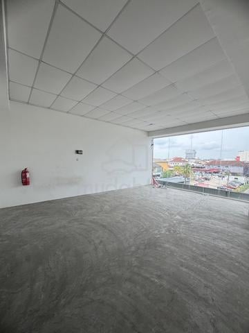 Vacant! Office space for rent 1