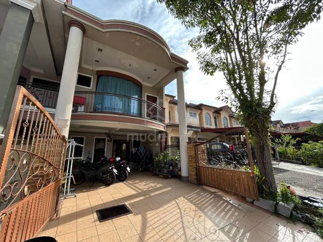 Seksyen 12,bandar puncak alam Non bumi lot 1