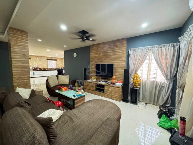 Sierra Perdana Double Storey Super Big Corner Lot House,Masai 1