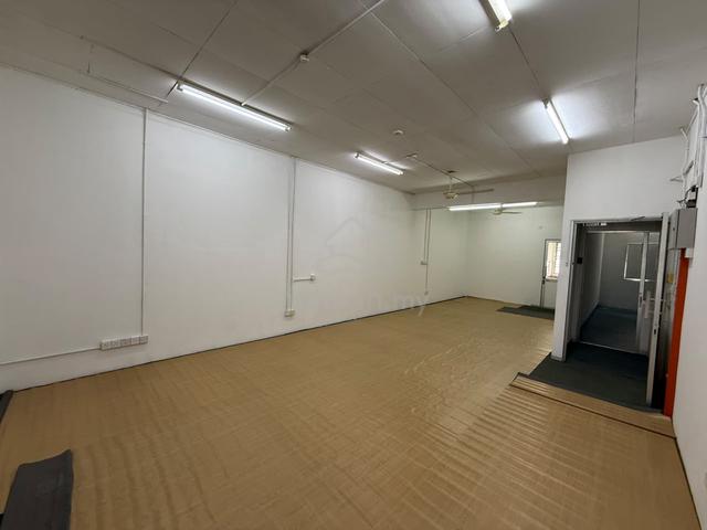 SHOP / OFFICE SPACE 1st Floor at Sunway Tunas Bayan Lepas For Rent 1