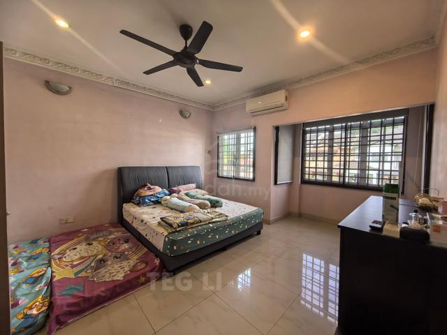 Aranda Kota Kemuning Double Storey Terrace House For Sale Renovated 1
