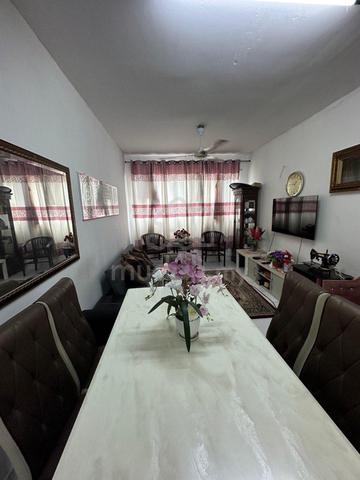 Raintree Residence 1